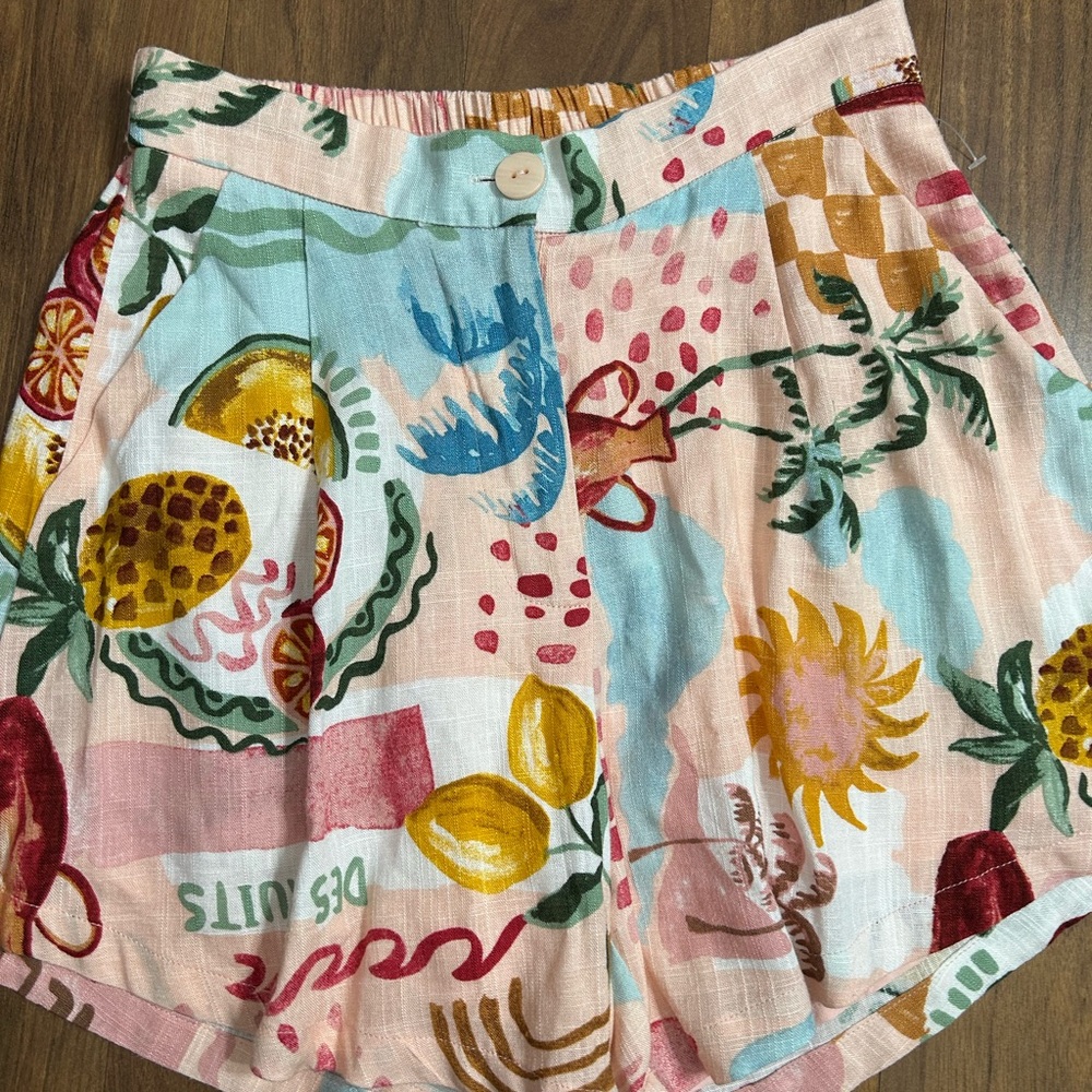 PAPER HEART Women's Soft Pink Tropical Print Linen Blend Shorts  Size S